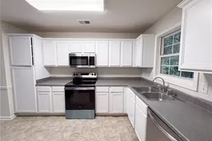 325 Spring Lake Ct, Athens, GA 30605 - Photo 6