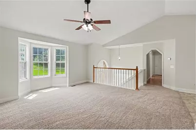 18 Broadlands Drive, White, GA 30184 - Photo 4