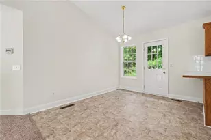 18 Broadlands Dr, White, GA 30184 - Photo 10