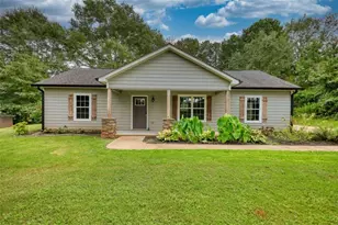 1020 Flat Rock Rd, Madison, GA 30650 - Photo 1