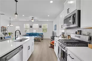 2936 Edgemont Ln SW, Marietta, GA 30008 - Photo 10