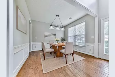 503 Keeneland Avenue, Woodstock, GA 30189 - Photo 6