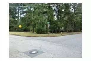 411 Safari Cir, Stone Mountain, GA 30083 - Photo 1