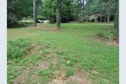 411 Safari Circle, Stone Mountain, GA 30083 - Photo 10
