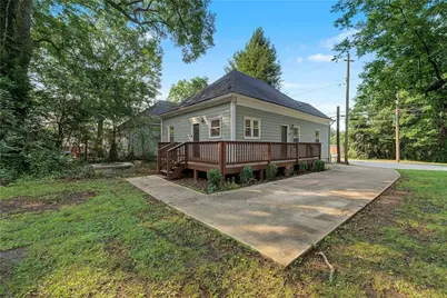 1645 Connally Drive, East Point, GA 30344 - Photo 18