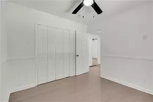 1993 Oak Valley Rd, Decatur, GA 30035 - Photo 12