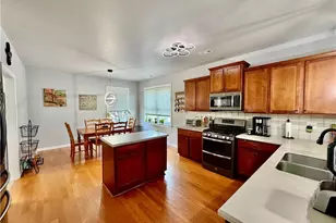 884 Liberty Ives Dr, Auburn, GA 30011 - Photo 4