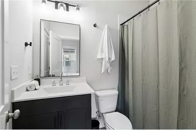913 Brees Court, Atlanta, GA 30318 - Photo 28