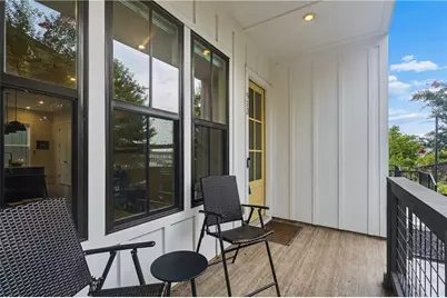 913 Brees Court, Atlanta, GA 30318 - Photo 4