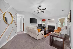 59 Canterbury Dr, Grantville, GA 30220 - Photo 6