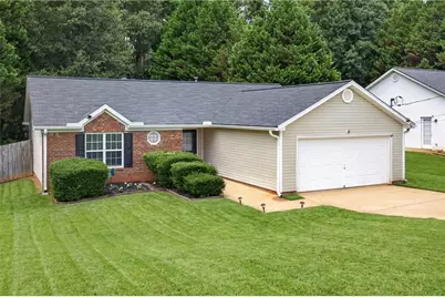 59 Canterbury Drive, Grantville, GA 30220 - Photo 1