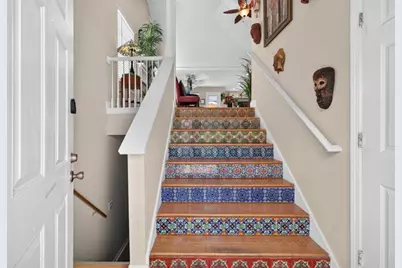 1009 Crest Ridge Place SW, Marietta, GA 30060 - Photo 2