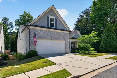 527 Margaret Lane, Woodstock, GA 30188 - Photo 2
