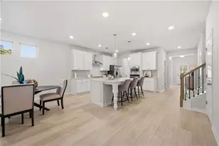 2555 Dixon Pl, Lawrenceville, GA 30045 - Photo 10