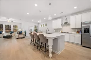 2555 Dixon Pl, Lawrenceville, GA 30045 - Photo 8