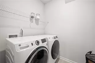 2555 Dixon Pl, Lawrenceville, GA 30045 - Photo 20