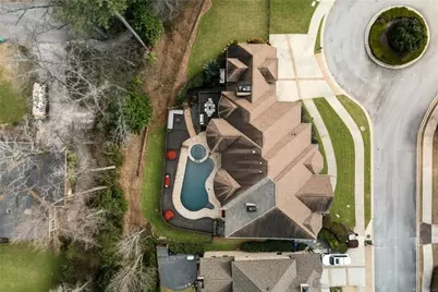 2015 Shaudi Lane, Atlanta, GA 30345 - Photo 16