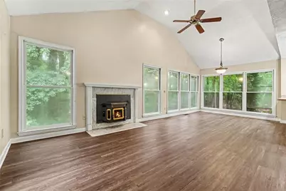 6160 Picketts Ridge, Acworth, GA 30101 - Photo 6