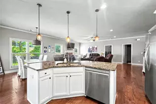 81 White Magnolia Way, Dallas, GA 30132 - Photo 4