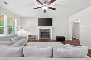1537 Ridgewood Ct, Monroe, GA 30656 - Photo 8