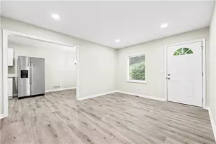 2823 Marco Dr NW, Atlanta, GA 30318 - Photo 6