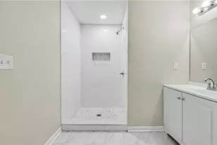 2823 Marco Dr NW, Atlanta, GA 30318 - Photo 16