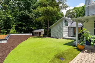 4070 Whitewater Creek Rd, Atlanta, GA 30327 - Photo 34