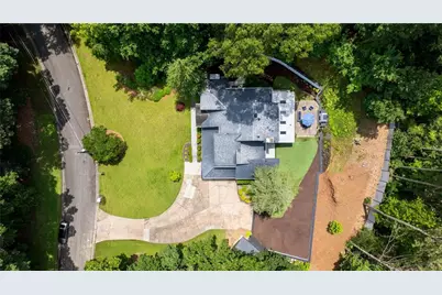 4070 Whitewater Creek Road, Atlanta, GA 30327 - Photo 38