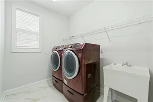3032 Mockingbird Ln, East Point, GA 30344 - Photo 20