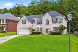 3032 Mockingbird Ln, East Point, GA 30344 - Photo 2