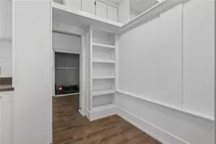 1081 McMillan St NW, Atlanta, GA 30318 - Photo 10