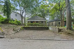 1081 McMillan St NW, Atlanta, GA 30318 - Photo 18