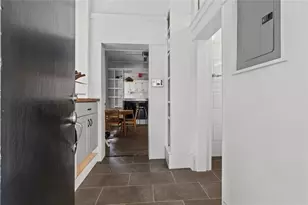 1081 McMillan St NW, Atlanta, GA 30318 - Photo 6
