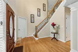 3856 Creekview Ridge Dr, Buford, GA 30518 - Photo 10