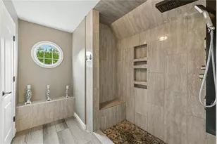 3856 Creekview Ridge Dr, Buford, GA 30518 - Photo 36