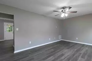 4040 Laurie Jo Dr, Marietta, GA 30008 - Photo 10