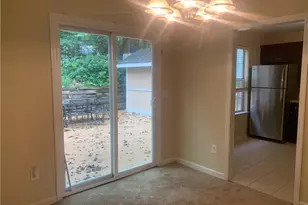 1652 Grist Mill Dr, Marietta, GA 30062 - Photo 8