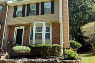 1652 Grist Mill Dr, Marietta, GA 30062 - Photo 1