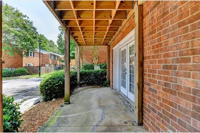 6520 Roswell Road #30, Sandy Springs, GA 30328 - Photo 10