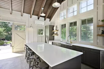119 Chestnut Circle, Atlanta, GA 30342 - Photo 30