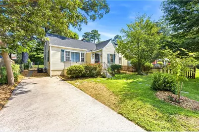 2460 Hillside Avenue, Decatur, GA 30032 - Photo 2