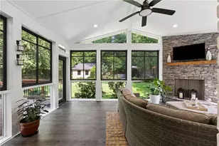 2304 Strathmore Dr NE, Atlanta, GA 30324 - Photo 14