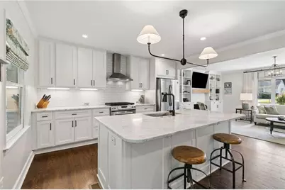 2304 Strathmore Drive NE, Atlanta, GA 30324 - Photo 6