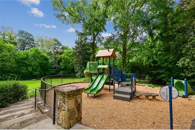 2304 Strathmore Drive NE, Atlanta, GA 30324 - Photo 40