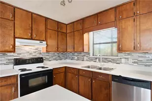 1496 Meadowlark Dr, Decatur, GA 30032 - Photo 8