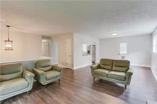1298 Oakcrest Ct SW, Lilburn, GA 30047 - Photo 10