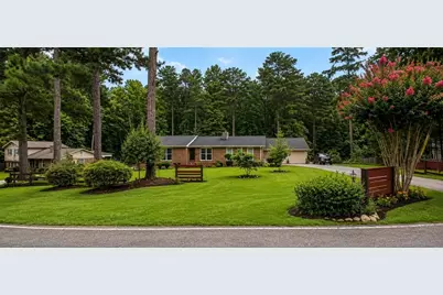 238 W Wedgewood Circle, Newnan, GA 30263 - Photo 2
