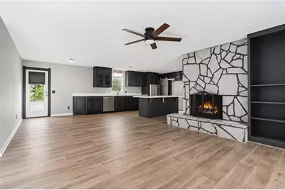 238 W Wedgewood Circle, Newnan, GA 30263 - Photo 8