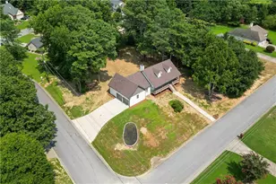 2125 Brandon Acres Dr, Buford, GA 30519 - Photo 36