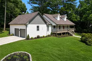 2125 Brandon Acres Dr, Buford, GA 30519 - Photo 2